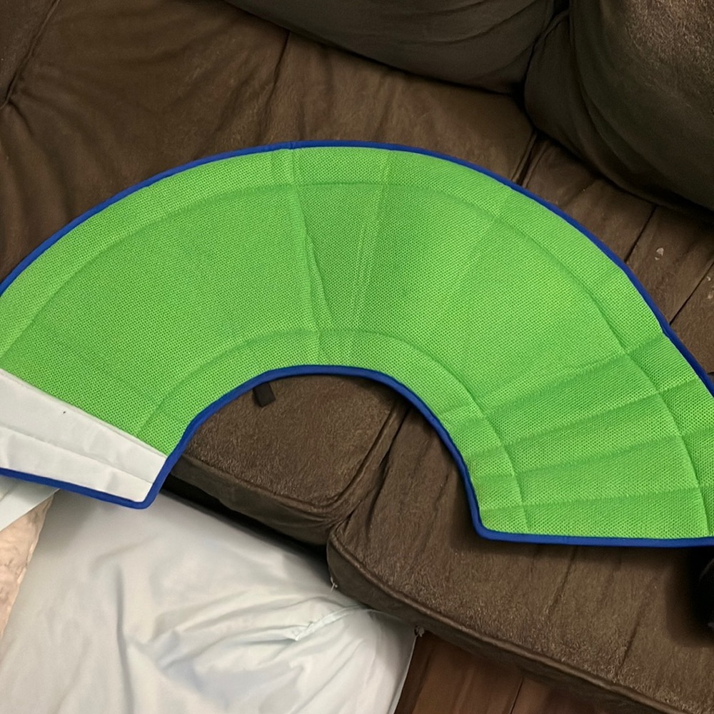 Velcro size 8 soft dog cone